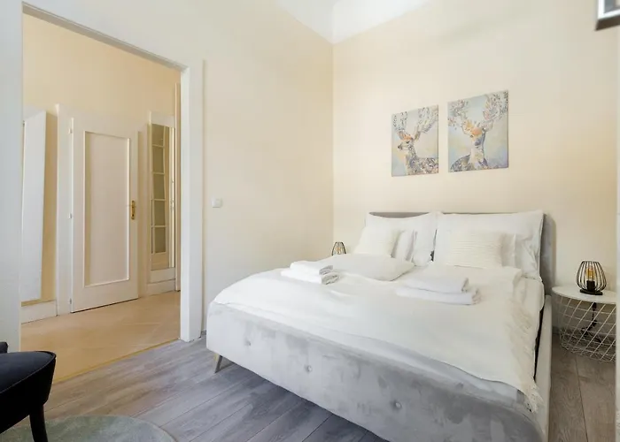 Center Dream 2br/2bath * Budapeşte
