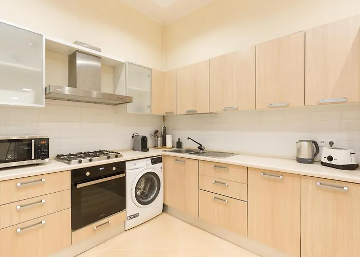 Center Dream 2br/2bath